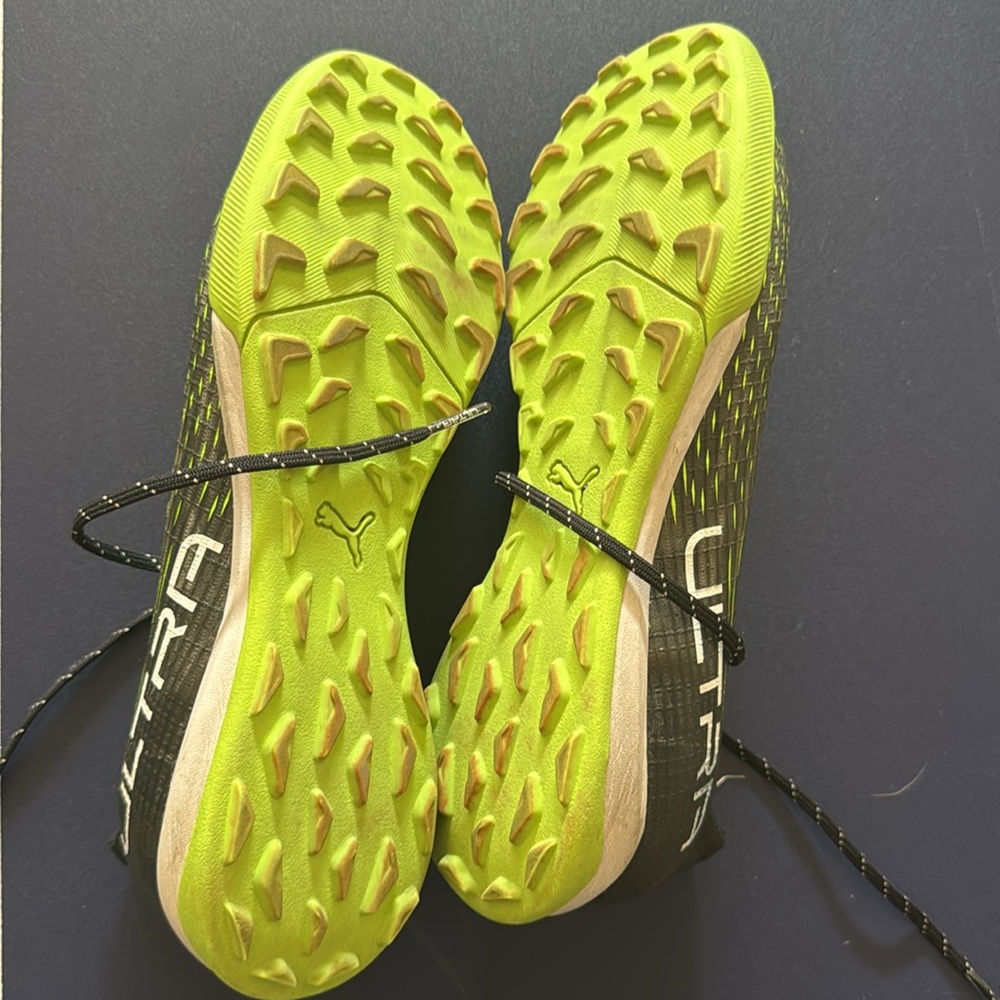 Puma Ultra 1.3 artificial turf soccer shoe - Picture 6 of 8
